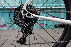 Fairdale Weekender Nomad MX (Gloss White in M-L)